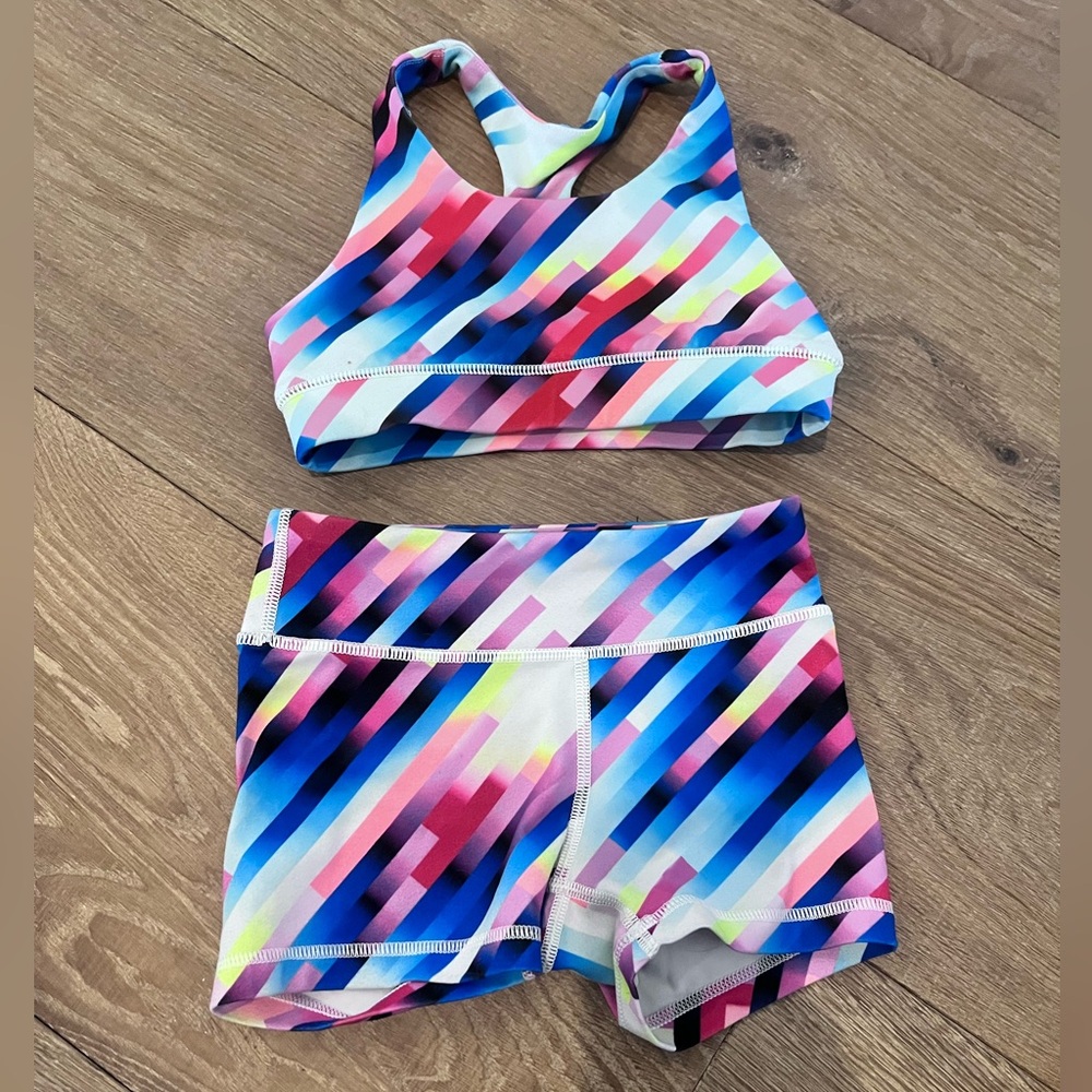 DSG girls xs (6-7) matching set. Great for dance or gymnastics